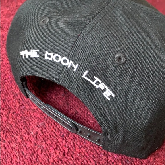 The moon life Tie dye wolf flat brim - Picture 2 of 3